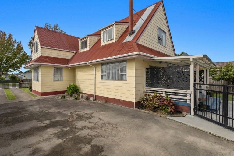 Photo of property in 35 Rata Avenue, Edgecumbe, 3120