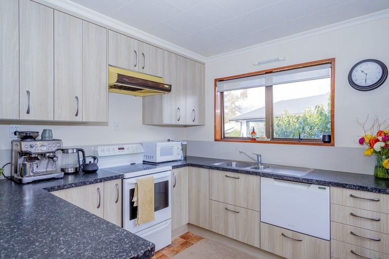 Photo of property in 12 Hood Crescent, Arrowtown, 9302