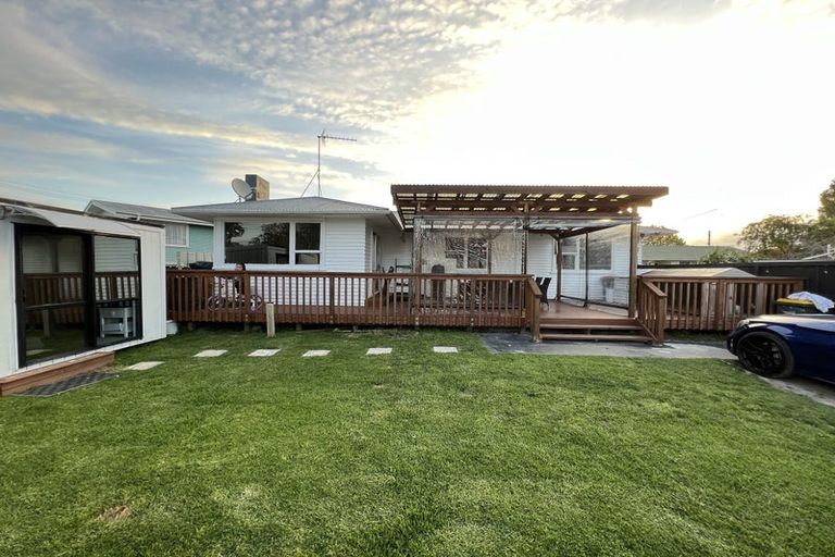 Photo of property in 17 Greenhaven Avenue, Opaheke, Papakura, 2113