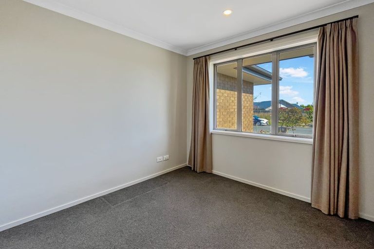 Photo of property in 24 John Annan Street, Halswell, Christchurch, 8025