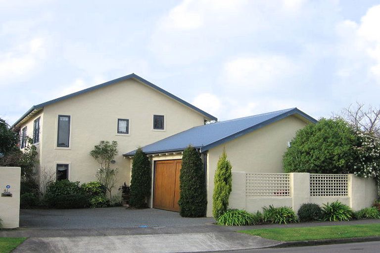 Photo of property in 41 Lincoln Terrace, Hokowhitu, Palmerston North, 4410