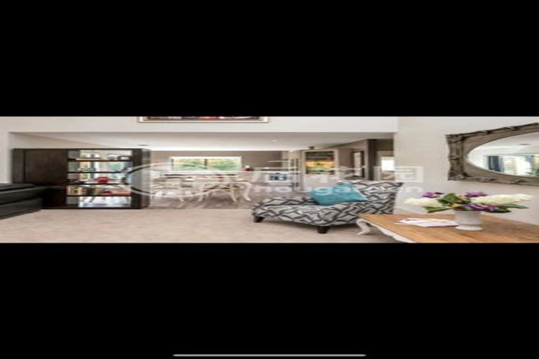 Photo of property in 25 Erne Crescent, East Tamaki, Auckland, 2016