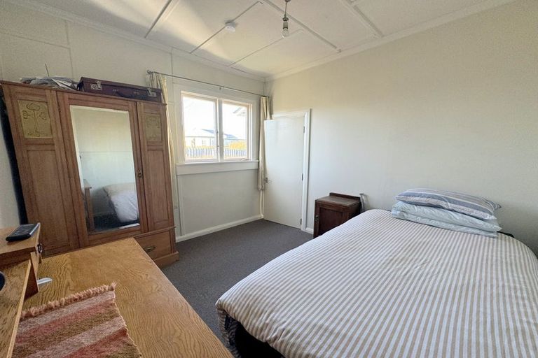 Photo of property in 42 Higginson Street, Otane, 4202