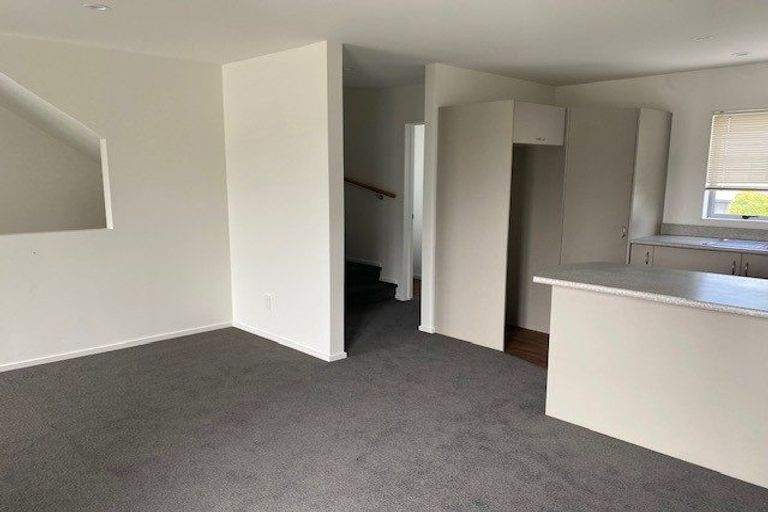 Photo of property in 53 Fairfield Avenue, Addington, Christchurch, 8024