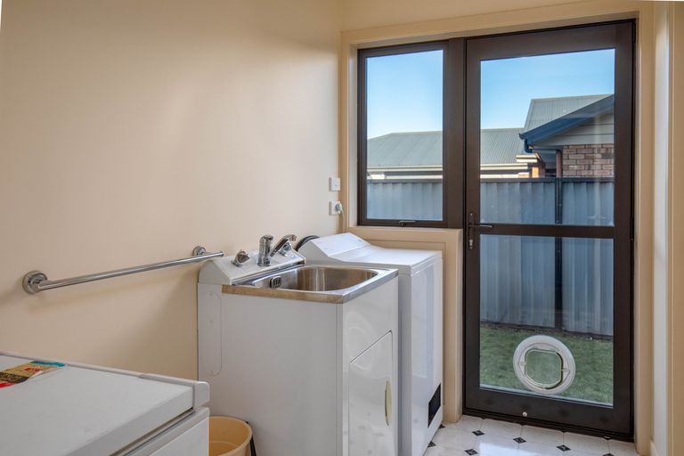 Photo of property in 115 Fache Street, Clyde, 9330