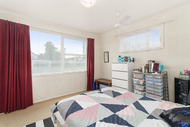 Photo of property in 7 Darroch Street, Fairy Springs, Rotorua, 3015