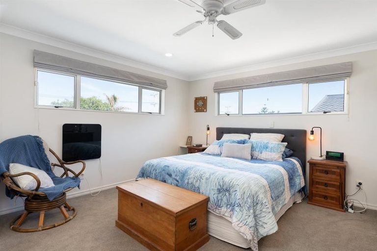 Photo of property in 65 Pukehina Parade, Pukehina, Te Puke, 3189