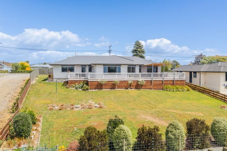 Photo of property in 205 Porangahau Road, Waipukurau, 4200