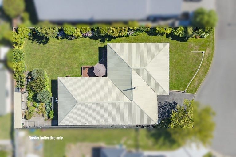 Photo of property in 5 Hinton Place, Rangiora, 7400