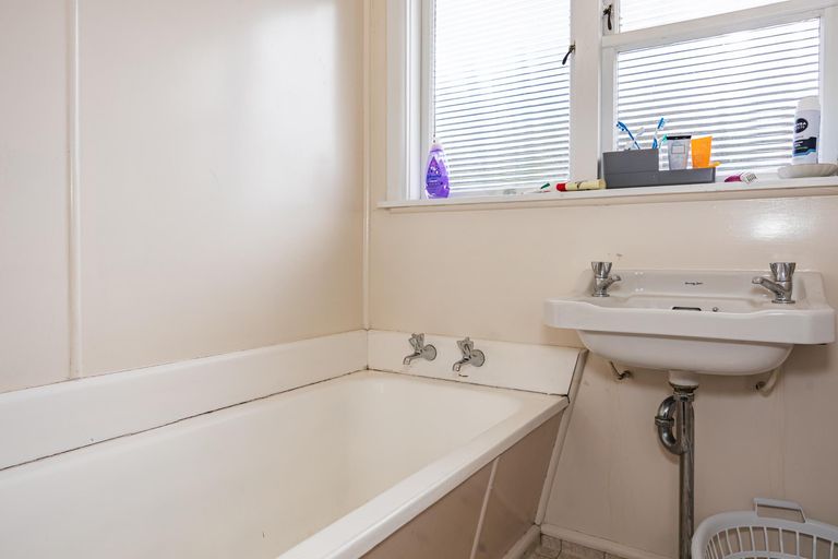 Photo of property in 14-16 Taward Street, Oamaru North, Oamaru, 9400