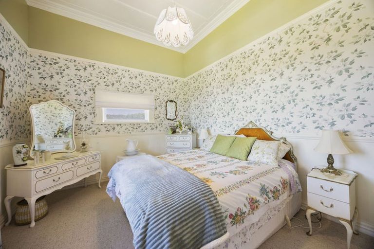 Photo of property in 47 Patu-kukupa Street, Manaia, 4612