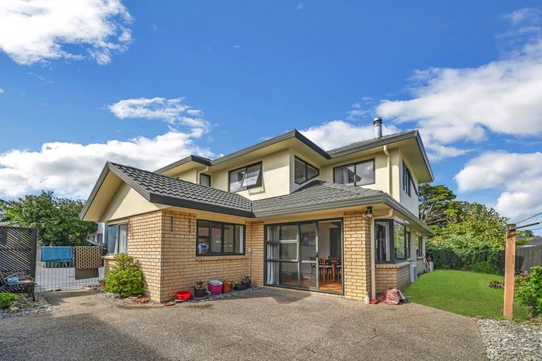 Photo of property in 25a Rothery Road, Hillpark, Auckland, 2102