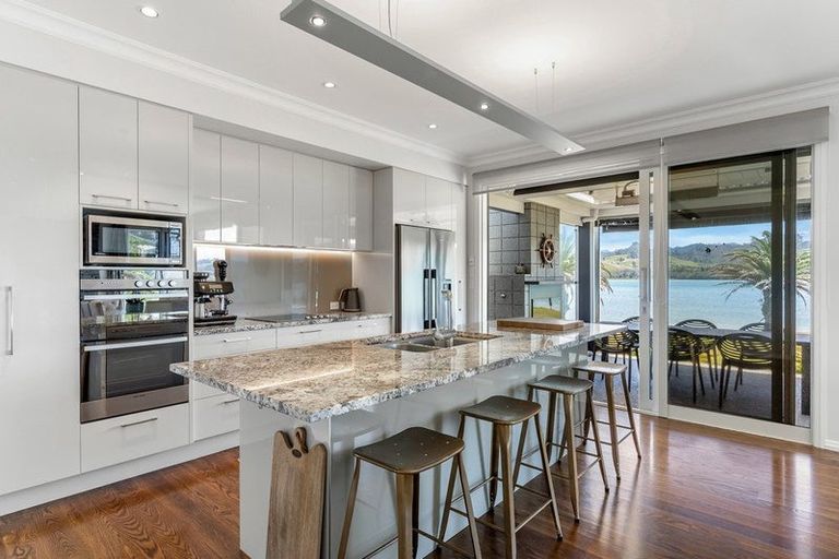 Photo of property in 17 Golden Hills Drive, Pauanui, Hikuai, 3579