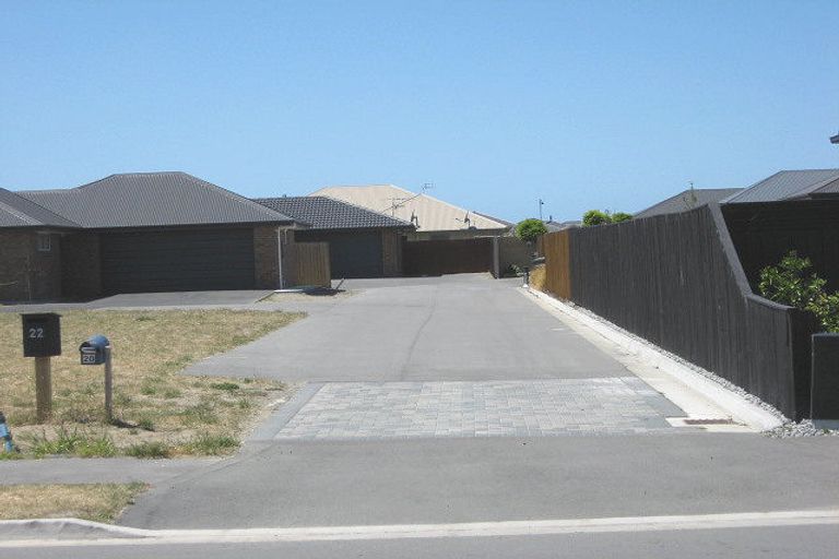 Photo of property in 20 Tatahi Street, Parklands, Christchurch, 8083
