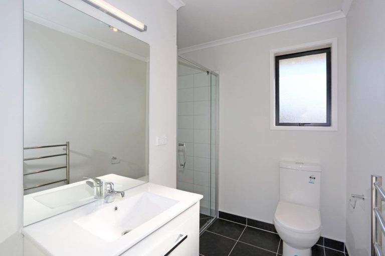 Photo of property in 2 Lippiatt Crescent, Pokeno, 2402