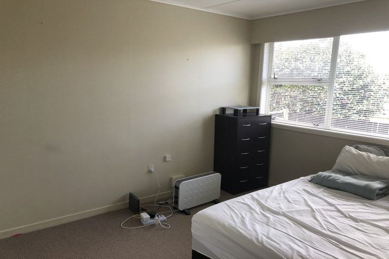 Photo of property in 25 Watson Street, Strandon, New Plymouth, 4312
