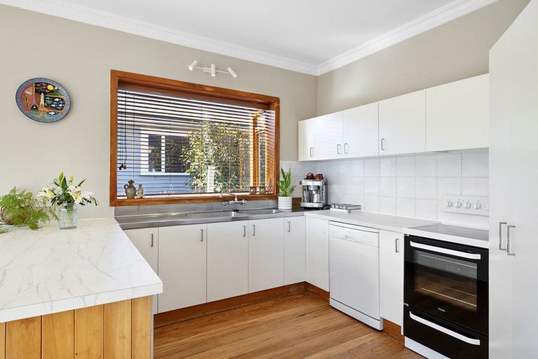 Photo of property in 28c Glen Almond Street, New Plymouth, 4310