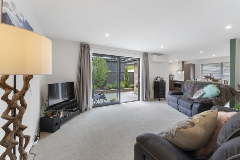 Photo of property in 25 Cumberland Road, Lower Shotover, Queenstown, 9304