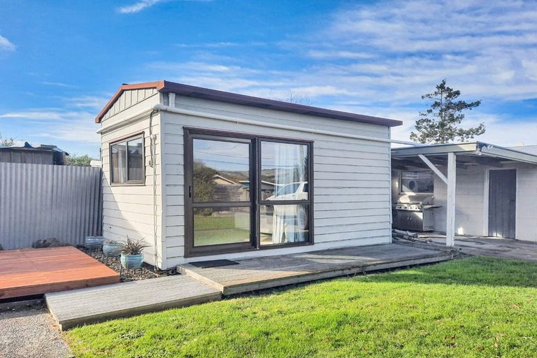 Photo of property in 35 Hopkins Street, Woolston, Christchurch, 8023