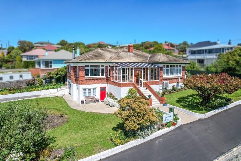 Photo of property in 1 Queens Crescent, Oamaru, 9400