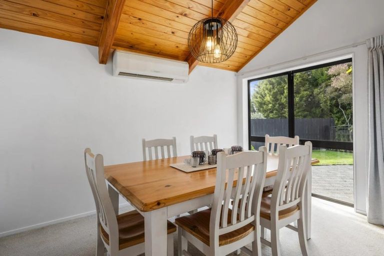 Photo of property in 21 Gillam Crescent, Springfield, Rotorua, 3015