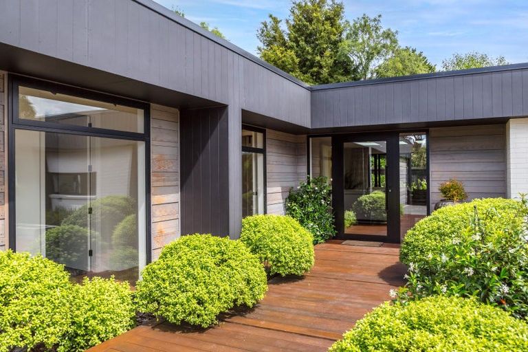 Photo of property in 30a Mcmaster Street, Greytown, 5712