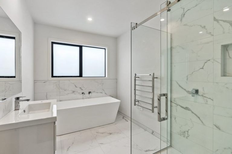 Photo of property in 47 Hudson Place, Paraparaumu, 5032