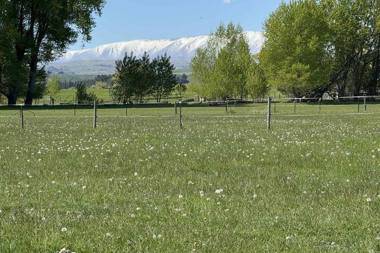 Photo of property in 745 Ardgour Valley Road, Tarras, Cromwell, 9383