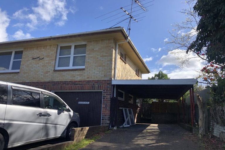 Photo of property in 3/3 Sutton Crescent, Papatoetoe, Auckland, 2025