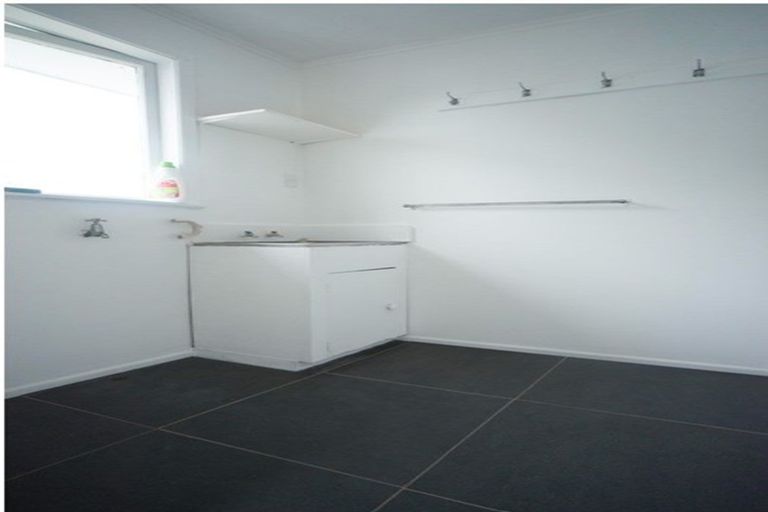 Photo of property in 34 O'donn Avenue, Beach Haven, Auckland, 0626