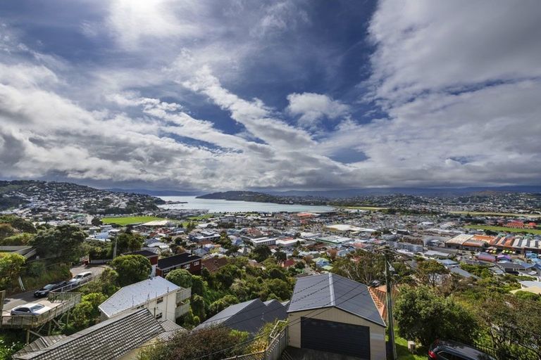 Photo of property in 118 Duncan Terrace, Kilbirnie, Wellington, 6022