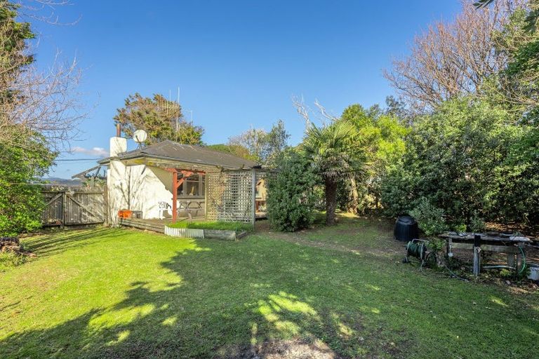 Photo of property in 5 Gawler Street, Te Horo Beach, Otaki, 5581