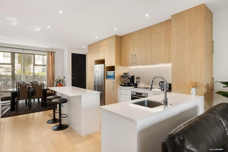 Photo of property in 4/445 Hibiscus Coast Highway, Orewa, 0931