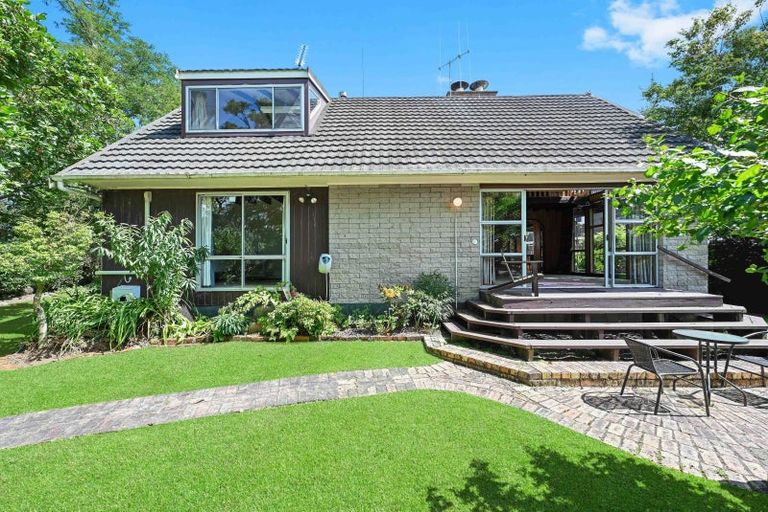 Photo of property in 1 Deseret Road, Temple View, Hamilton, 3218