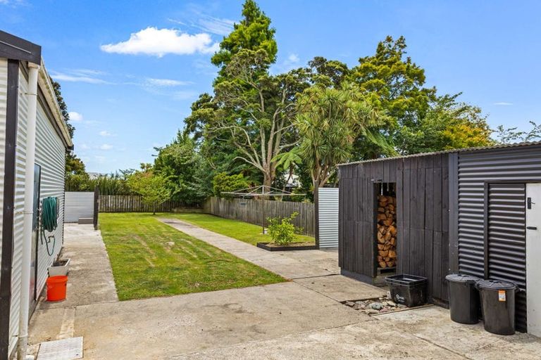 Photo of property in 55 Wakefield Street, Westport, 7825