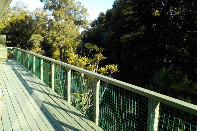 Photo of property in 1/41 Glencoe Road, Browns Bay, Auckland, 0630