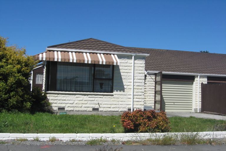 Photo of property in 24 Bassett Street, Burwood, Christchurch, 8083