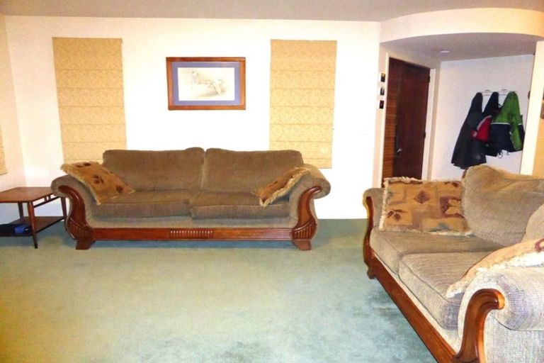 Photo of property in 18 Washington Place, Havelock North, 4130