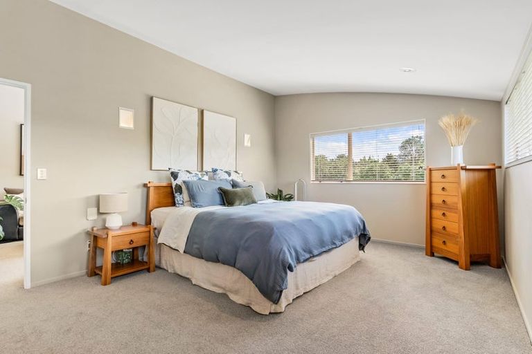 Photo of property in 3 Wynona Close, Albany, Auckland, 0632