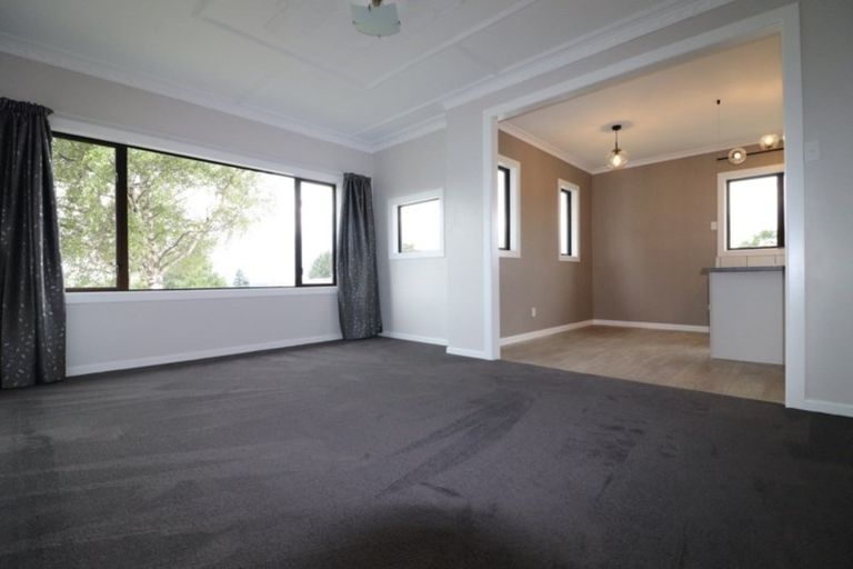 Photo of property in 2 Thistle Street, Gore, 9710