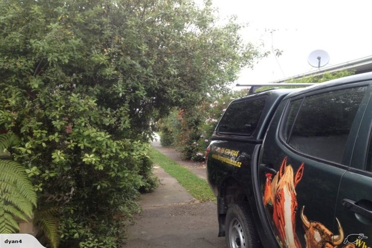 Photo of property in 6 Sutton Avenue, Clive, 4102