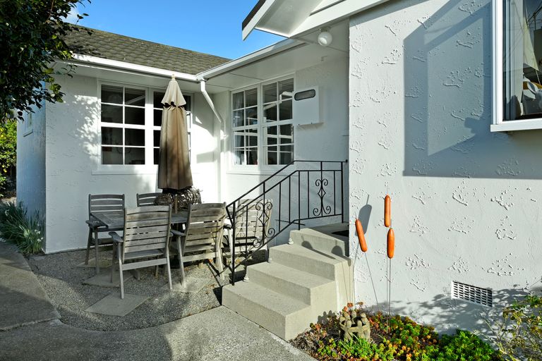 Photo of property in 30 Fergusson Street, Stoke, Nelson, 7011