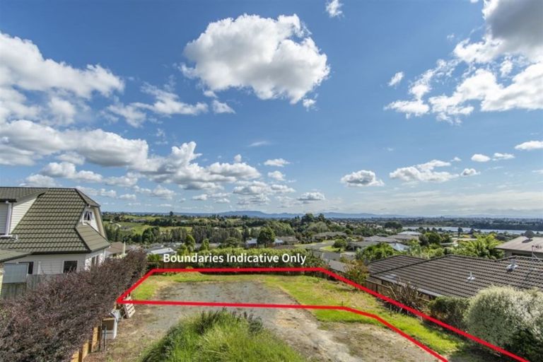 Photo of property in 44b Waikite Road, Welcome Bay, Tauranga, 3112