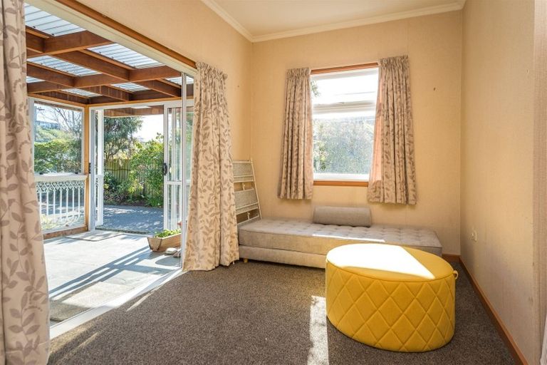 Photo of property in 2/21 Wakatu Avenue, Moncks Bay, Christchurch, 8081