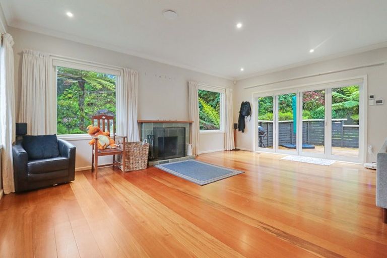 Photo of property in 64a Simla Crescent, Khandallah, Wellington, 6035