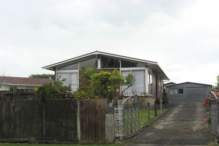 Photo of property in 3 Pawa Place, Manurewa, Auckland, 2102