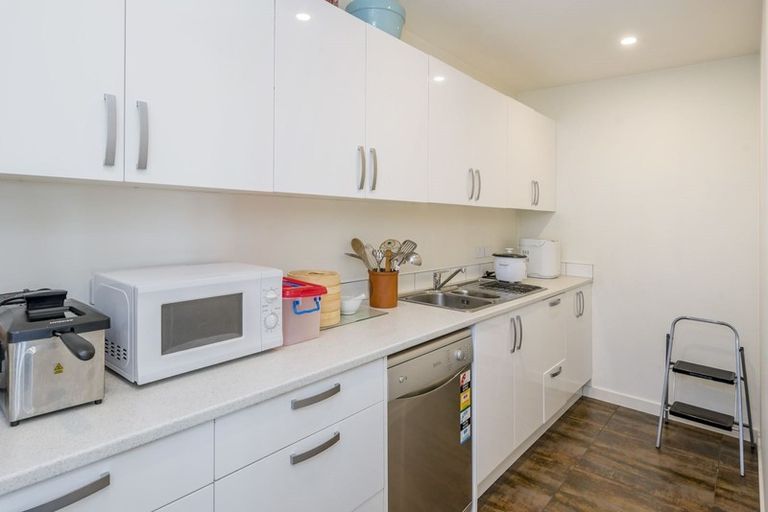 Photo of property in 100 Harakeke Road, Te Horo, Otaki, 5581