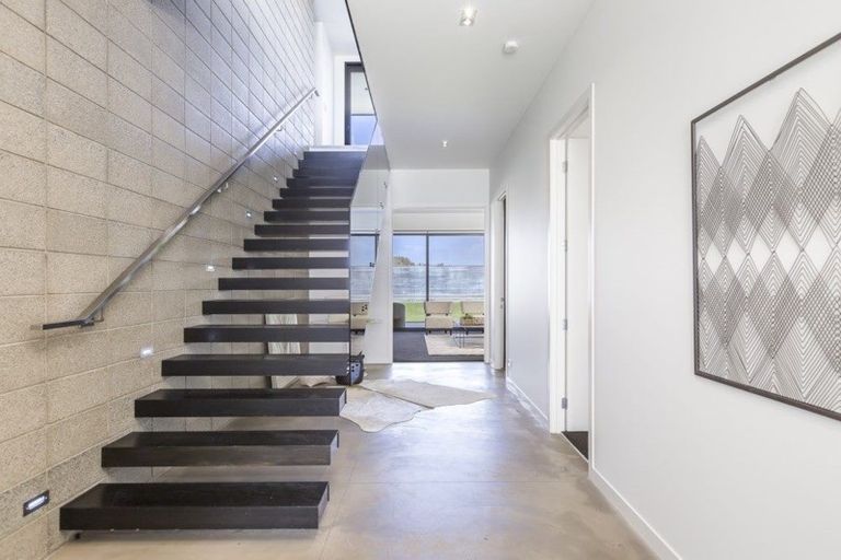 Photo of property in 48 Mangatawhiri Road, Omaha, 0986