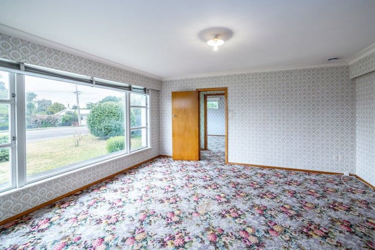 Photo of property in 29 Johnston Street, Featherston, 5710