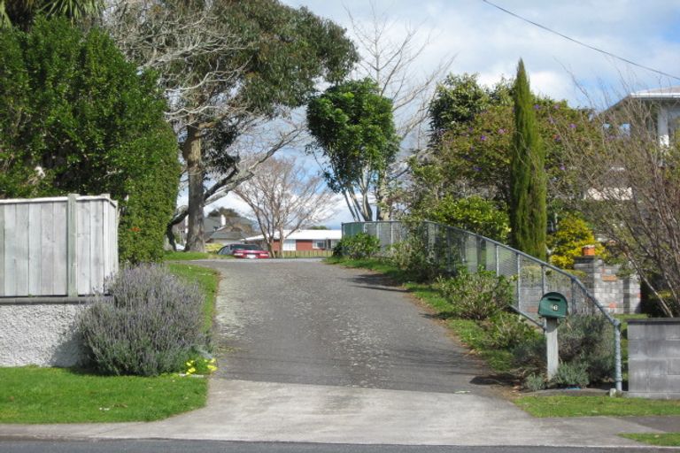 Photo of property in 46 Waiwaka Terrace, Strandon, New Plymouth, 4312